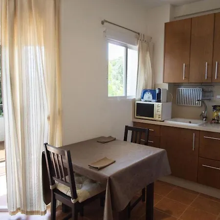 Skol 329 - Spacious Beachfront Studio With Sea Views Marbella Exterior photo