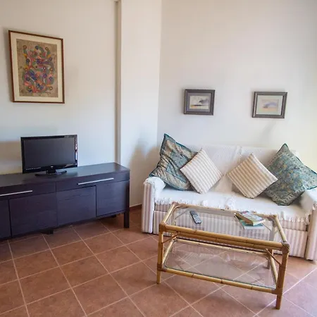 Skol 329 - Spacious Beachfront Studio With Sea Views Marbella Exterior photo