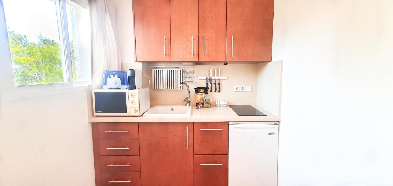 Skol 329 - Spacious Beachfront With Sea Views Apartament *